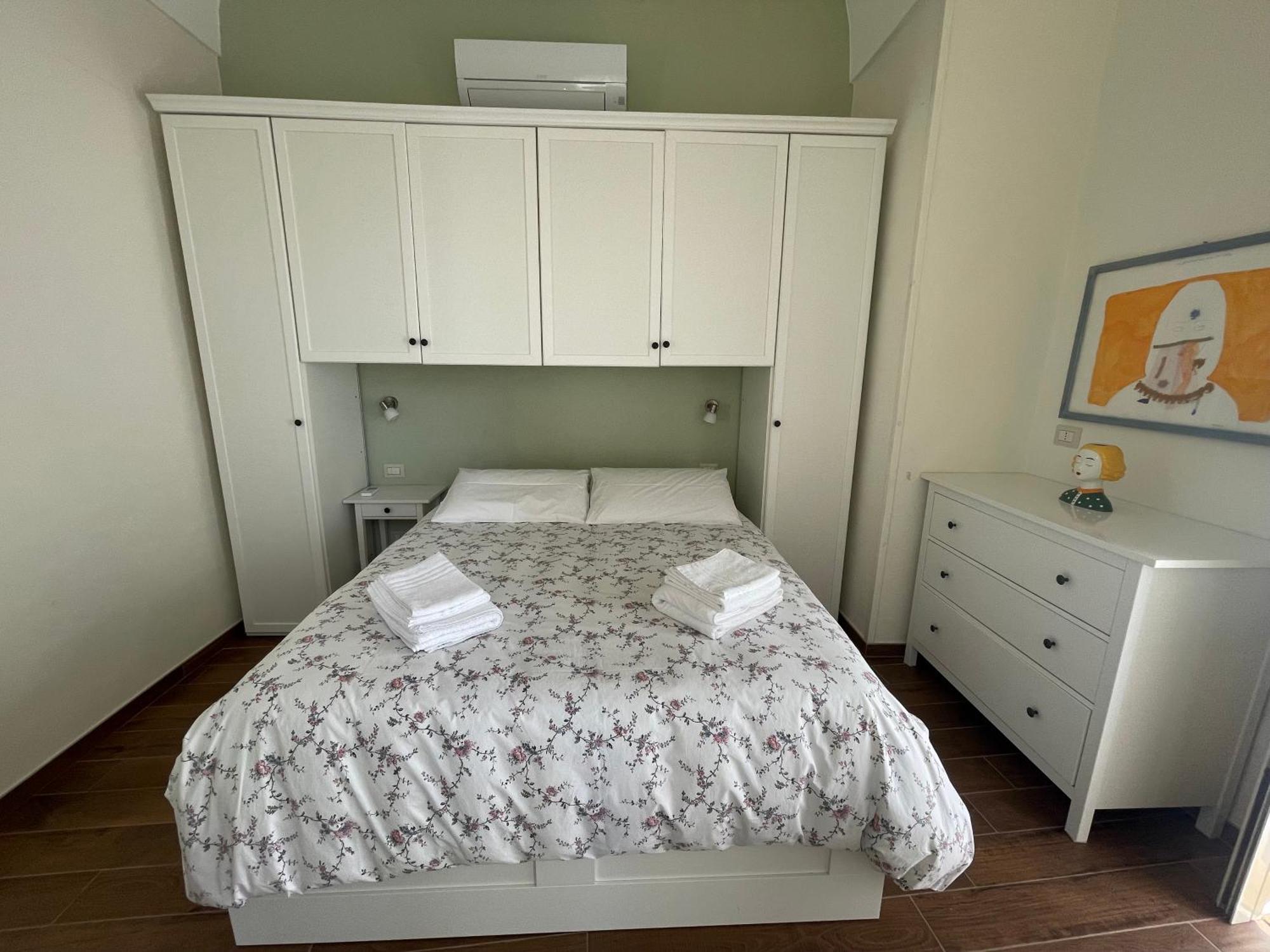 Casa Caracciolo Apartment เลชเช ภายนอก รูปภาพ