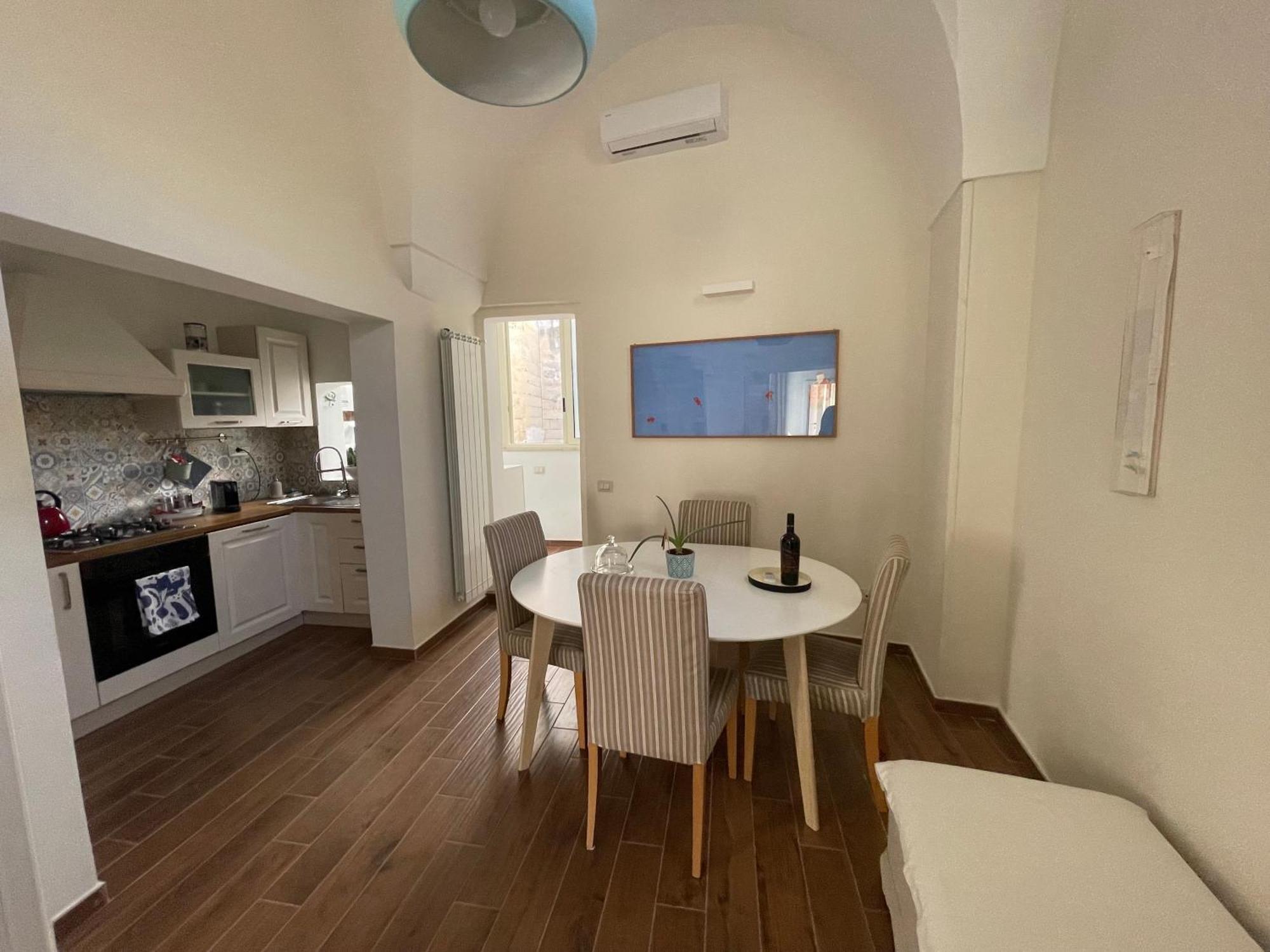 Casa Caracciolo Apartment เลชเช ภายนอก รูปภาพ
